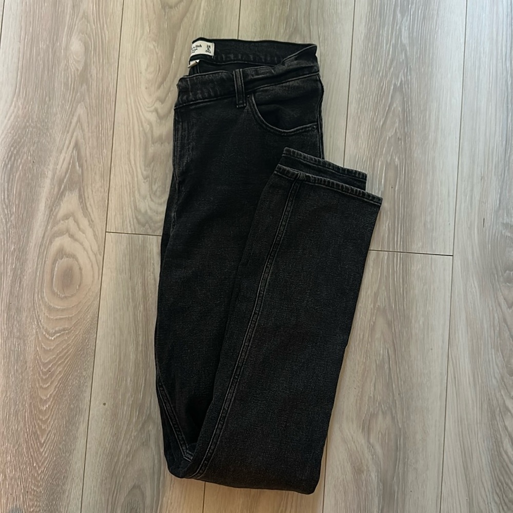 Abercrombie 90s Slim Straight Curve Love Jeans
